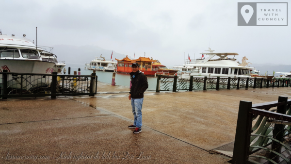 Hồ Nhật Nguyệt, nếu có thời tiết đẹp, đây là điểm đến cực kỳ hấp dẫn của chuyến đi này.