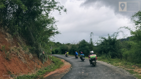 To conquer the Jade Linh Mountain by motorbike from Kon Tum city.
