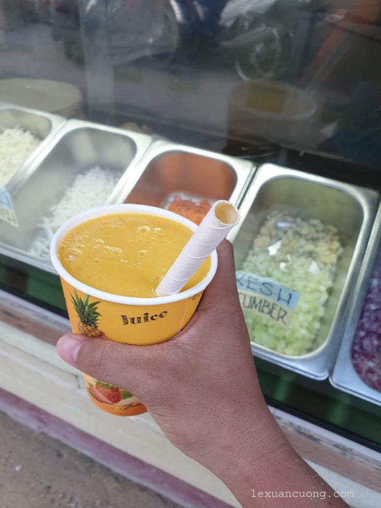Mango juice - thức uống mình uống hàng ngày có giá từ 70 - 120php