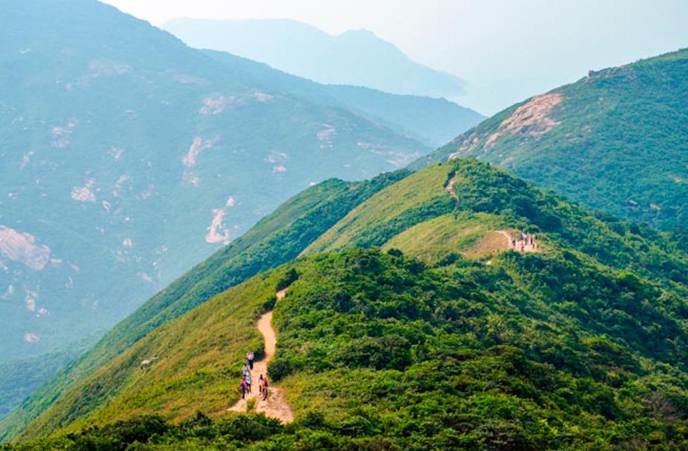 Dragon’s Back con đường mòn leo núi đẹp nhất Hong Kong.